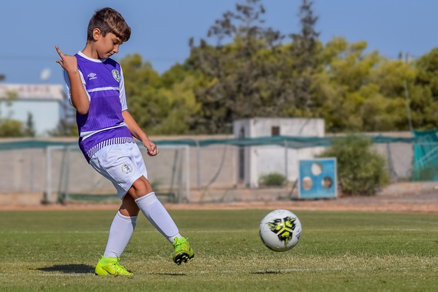 队记：莫兰特符合开拓者的快节奏打法，可用亨德森或夏普交易