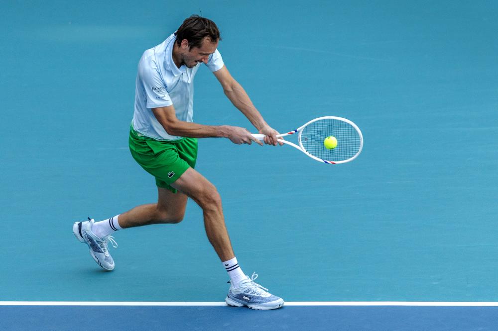 官方：库拉索主帅艾德沃卡特因家事暂离球队，由助教率队迎战牙买加